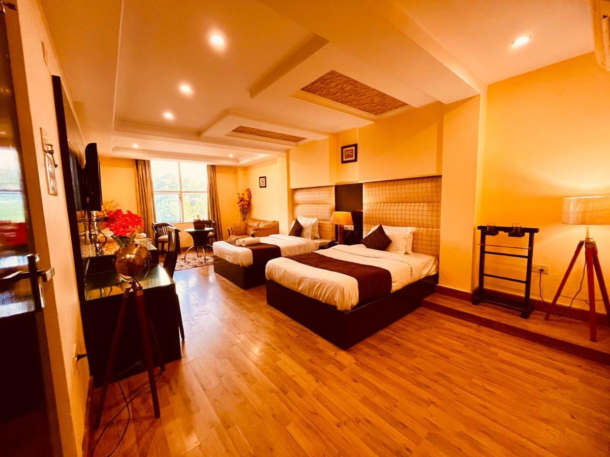 Hotel Reo Twist, Харидвар Экстерьер фото