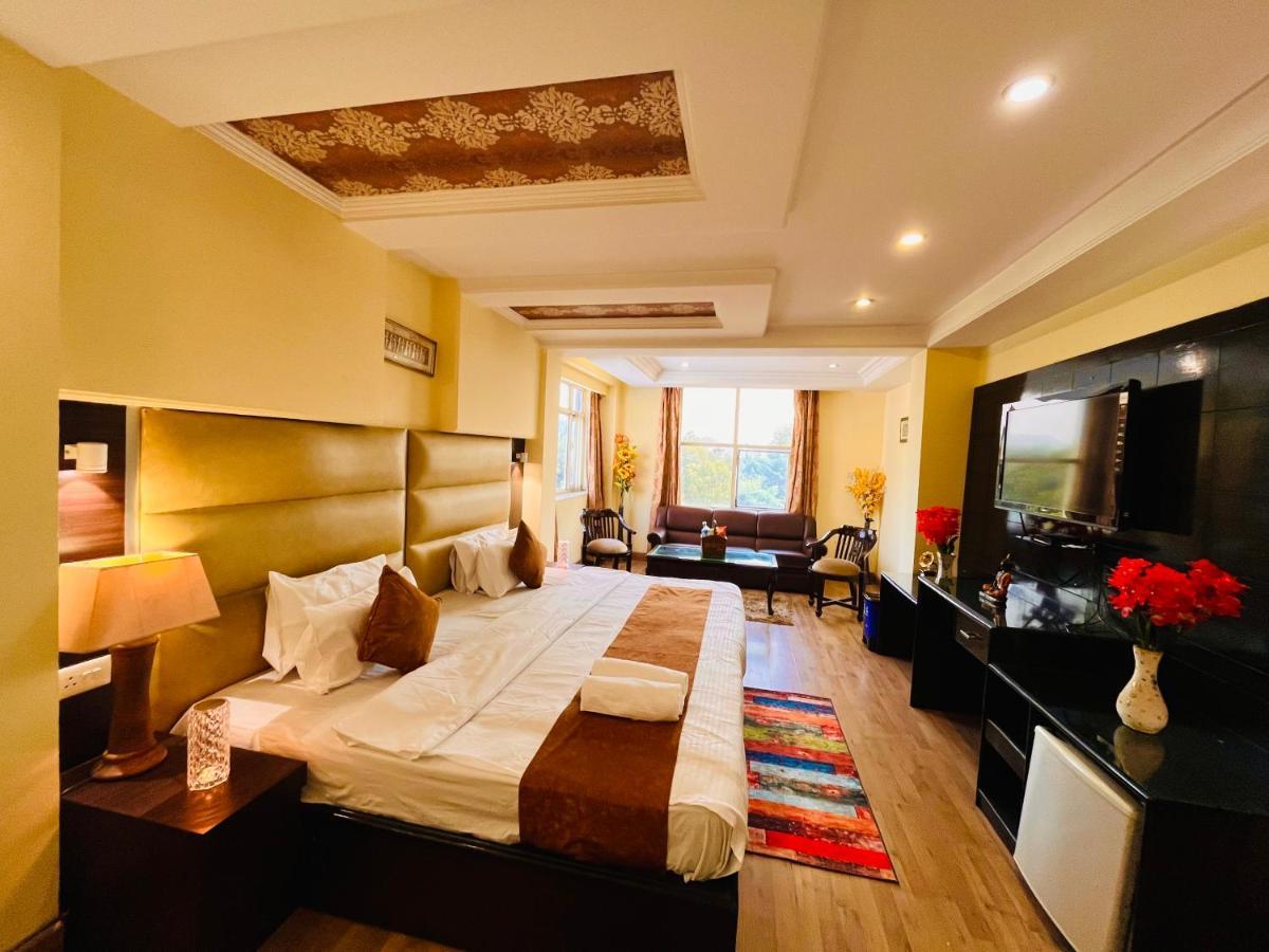 Hotel Reo Twist, Харидвар Экстерьер фото